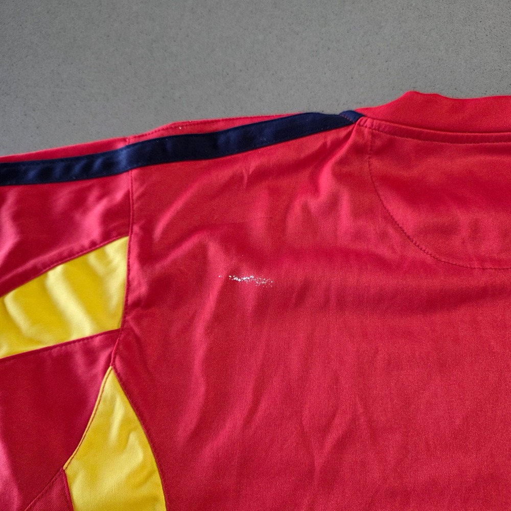 Okey Dokey Spain Soccer Jersey Mens Medium Red Espana National Team Graphic Tee - Picture 7 of 9